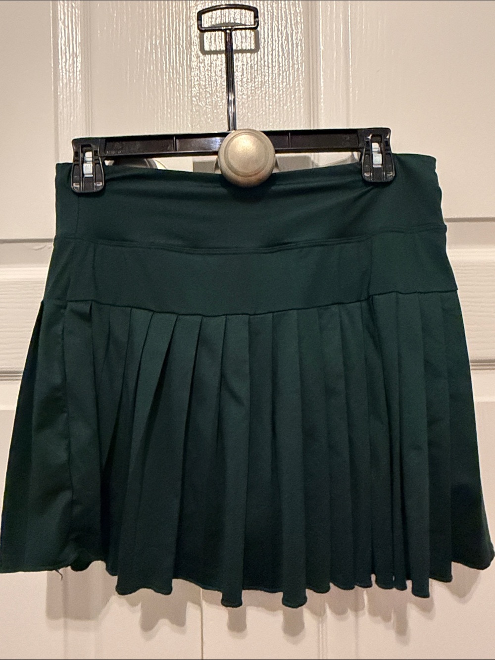 Pleated Athletic Skort Hunter Green, Large - Picture 3 of 4